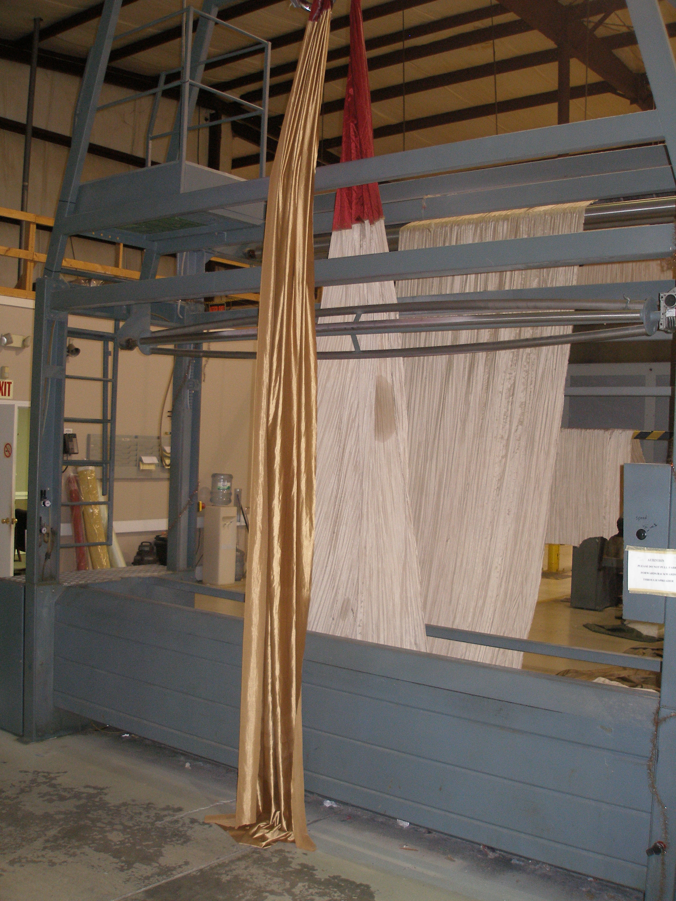 CORINO Model AP.APR.002/R rope opener, 132",